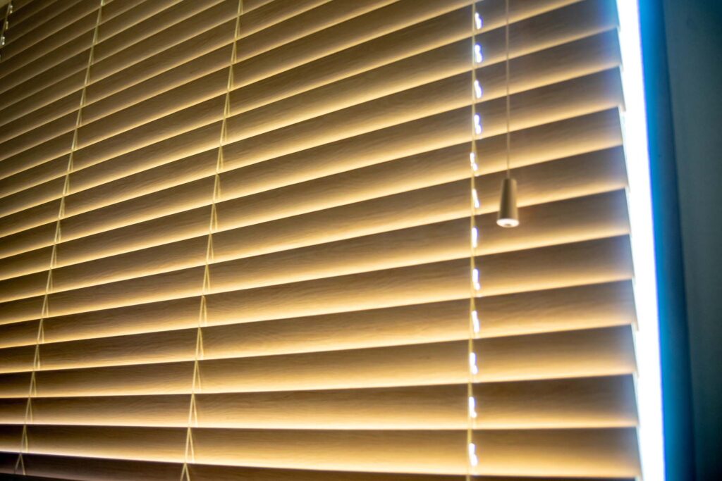 ウッドブラインド